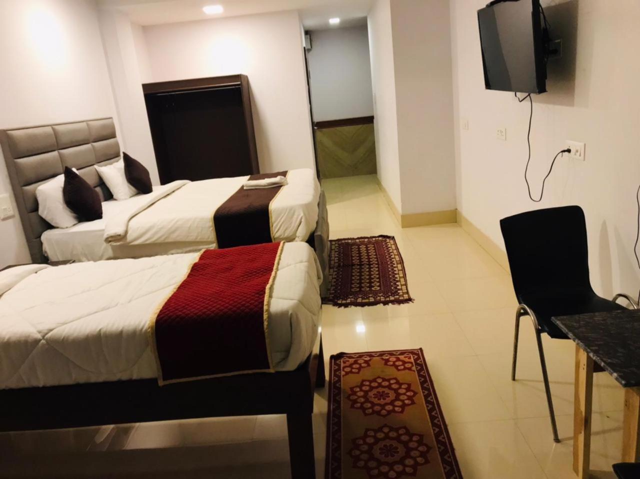 Amenda Prime Near Igi Airport Hotel